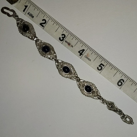 Bracelet and Necklace Set - Picture 4 of 4